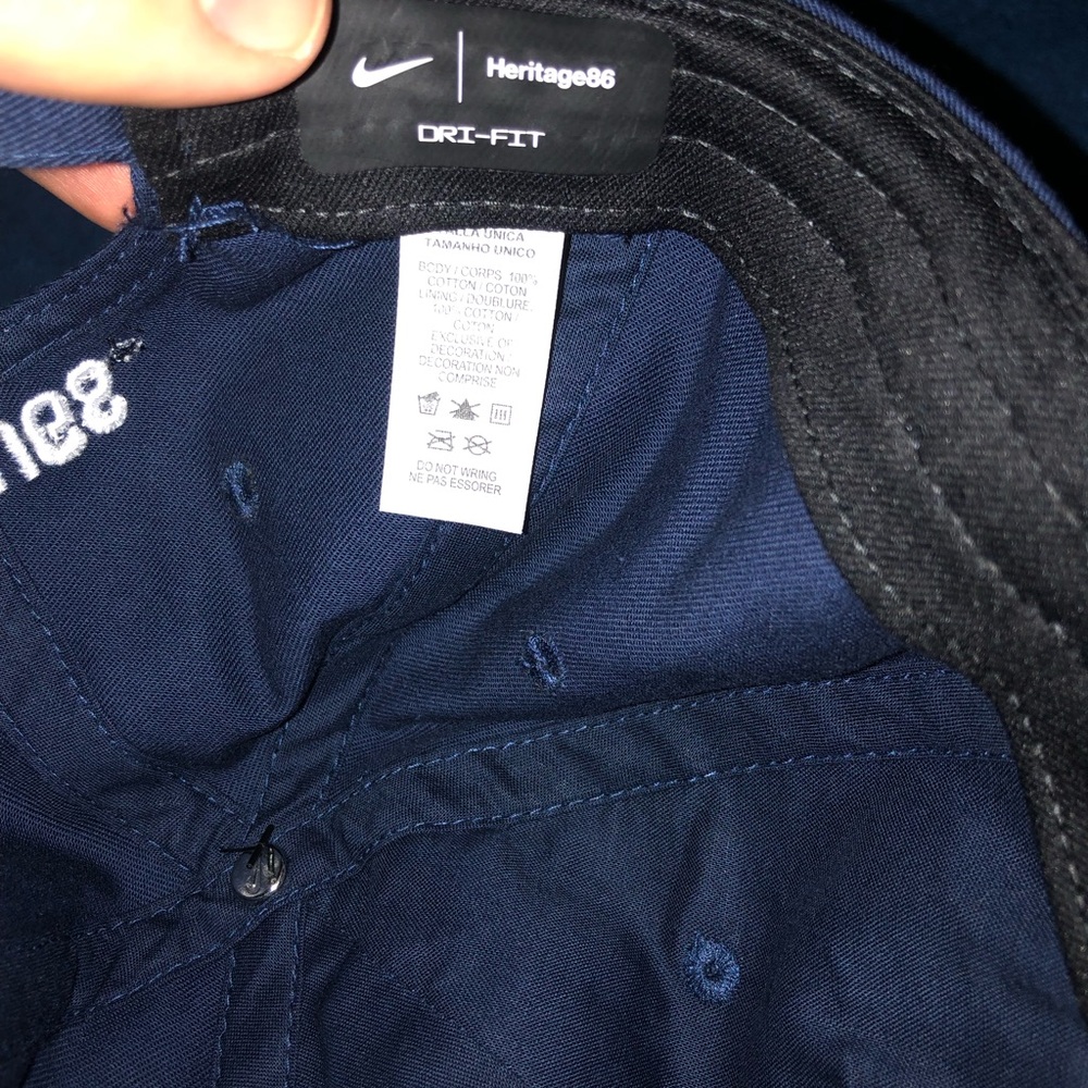 Nike BYU Cougars Blue Baseball Cap New With Defects One Size - Picture 11 of 11